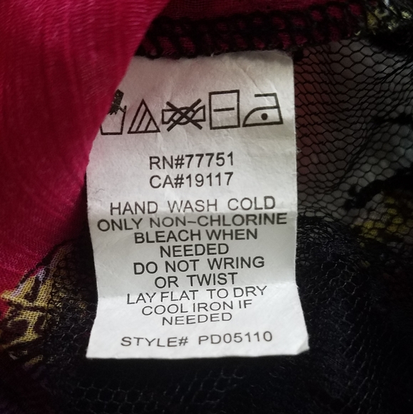 Betsey Johnson Hi Low Lacy Top w/ Cats Size Medium - Picture 7 of 8